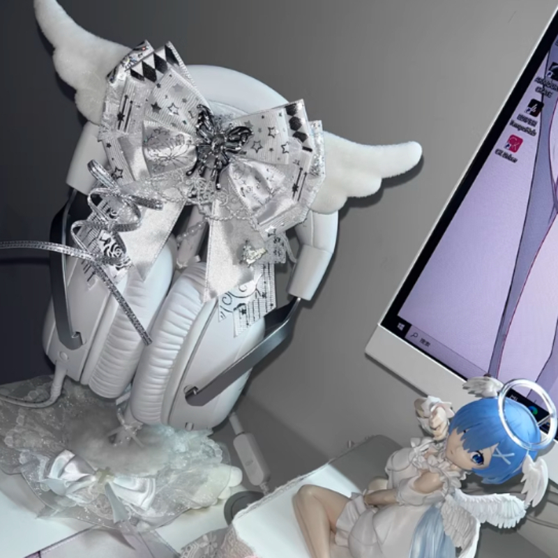 حامل سماعات رأس على شكل أجنحة  - مراجعة Headset Stand وسعره